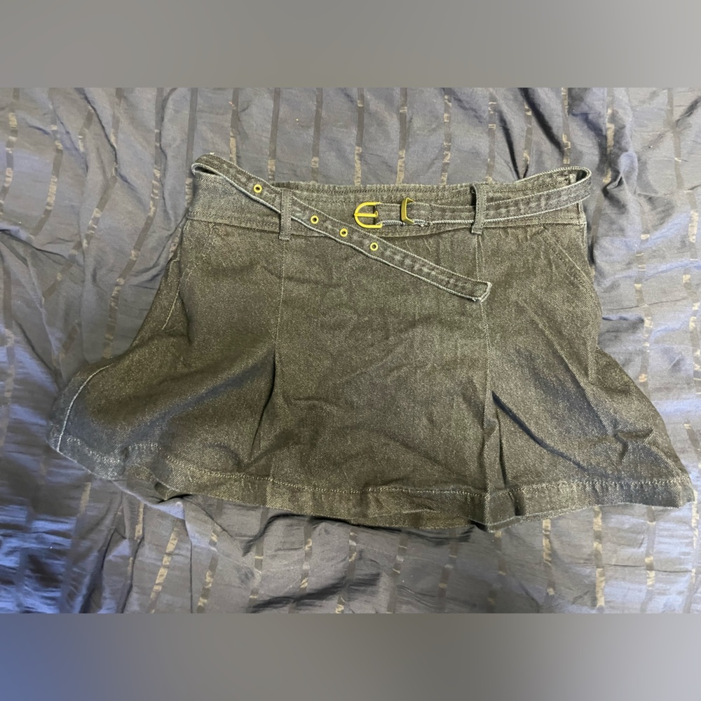 Low-rise American Eagle Outfitters Dark Denim Skirt